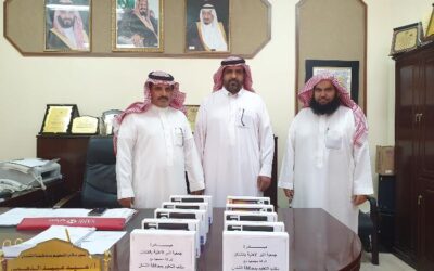 الجمعية الخيرية بالشنان تقدم أجهزة تاب للطلاب والطالبات تعليم الشنان